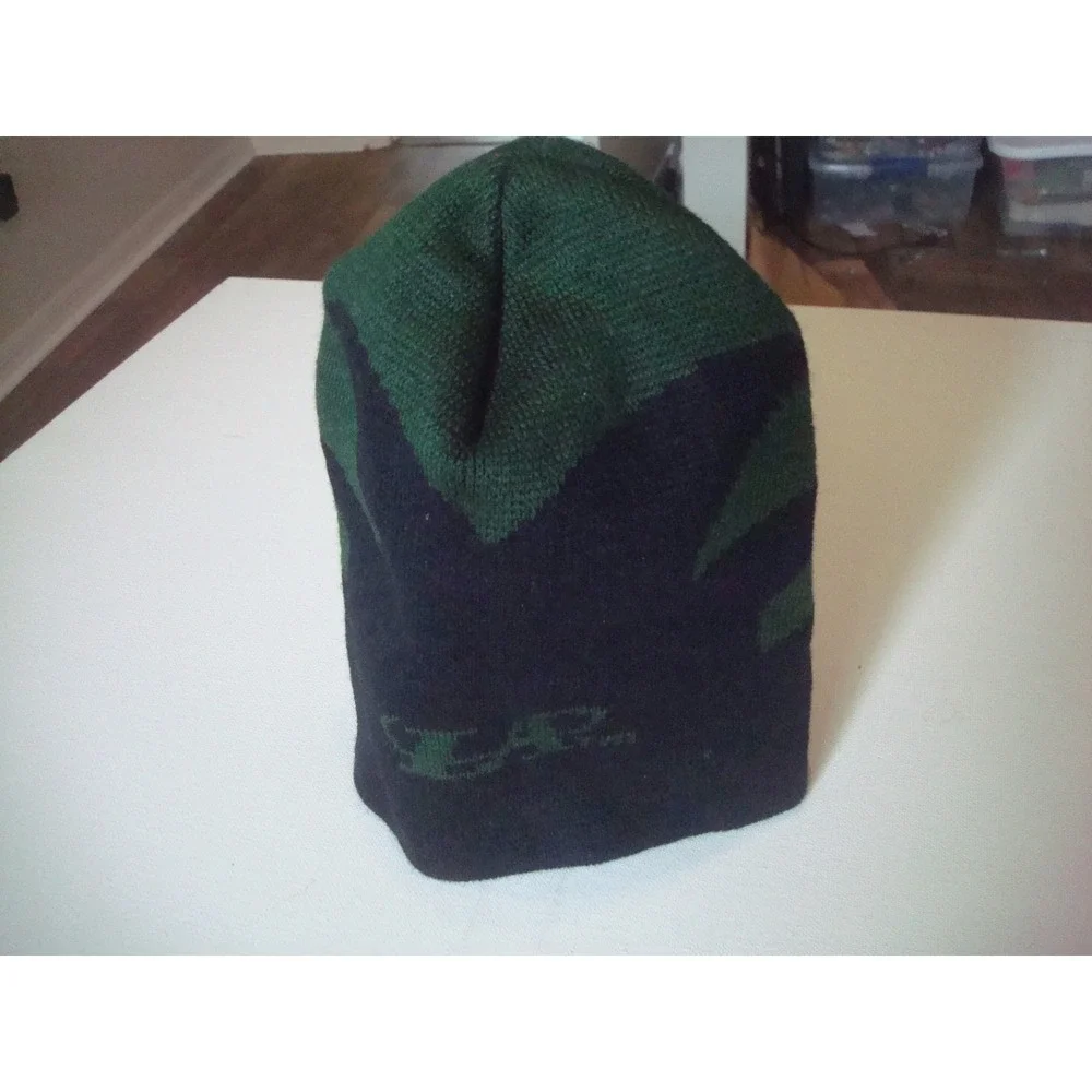 LOGO ATHLETIC SHARKTOOTH 90S  BEANIE KNIT TOBOGGAN WINTER SKI HAT CAP VINTAGE R2